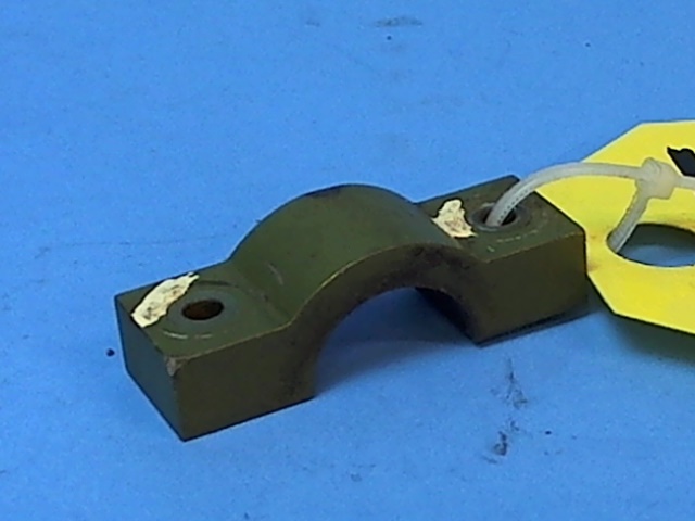 0411263-5 Cessna - BEARING HALF-UPPER OUTBOARD